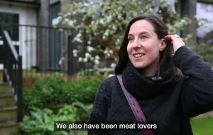Embedded thumbnail for Mum Frances shares how she's getting her little ones to eat more beans, peas and lentils