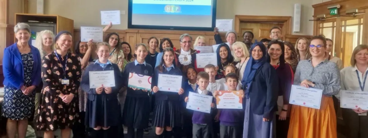 Group photo of participanting schools, settings, pupils and the Mayor of Barnet
